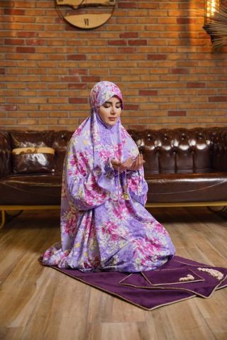 چادر نماز طرح گل نرگس بنفش