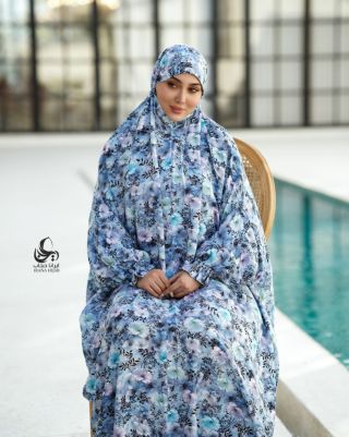 چادر نماز طرح گل یاس آبی